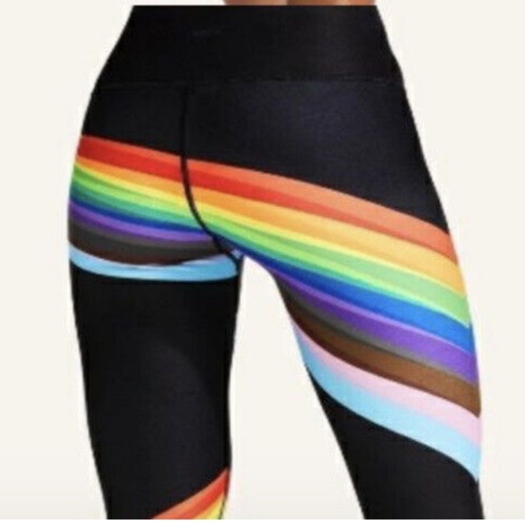 Peloton pride rain bow crop leggings size small - Picture 3 of 11
